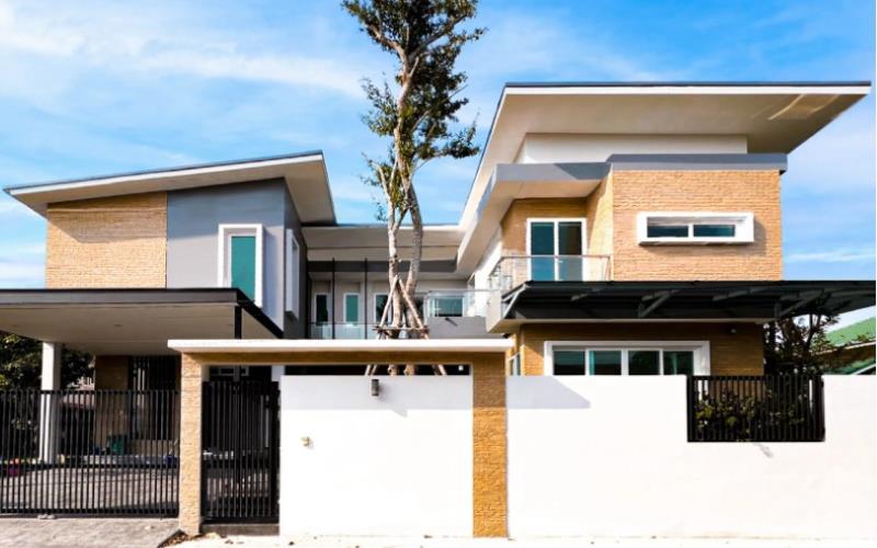 Raising Property Value: Tips for Exterior Finishing and Landscaping