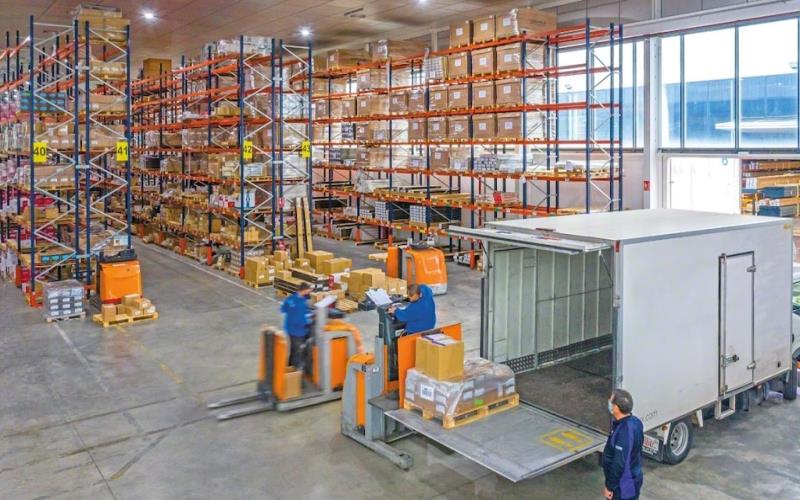 How to Build a Warehouse Sustainability Strategy How to Build a Warehouse Sustainability Strategy
